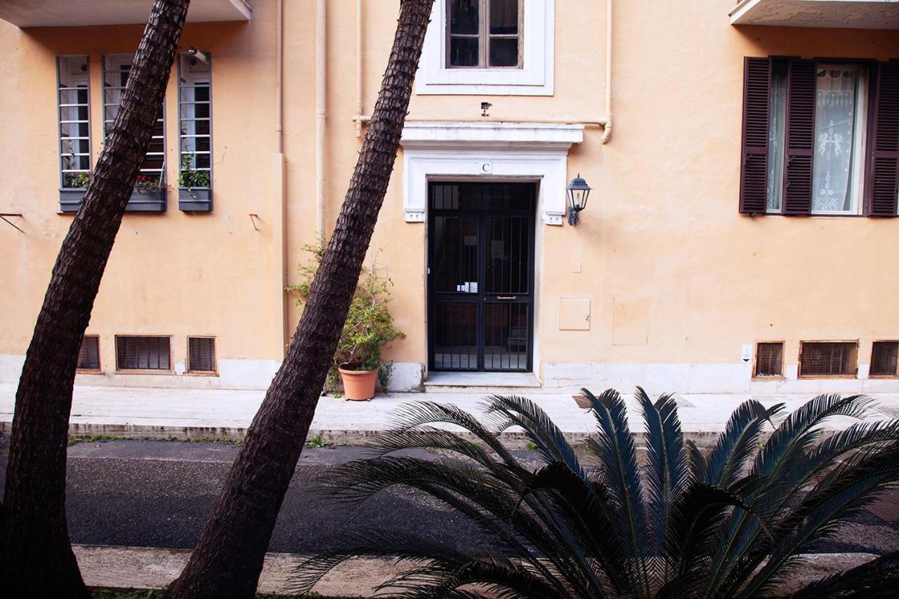 Bed & Breakfast Paola Rome