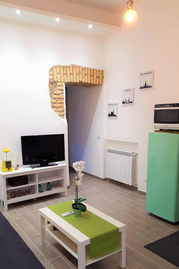 Narciso House * Rome
