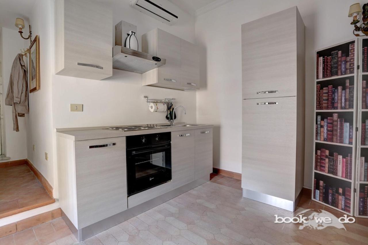 Apartment Trinita Dei Monti - Bookwedo Rome