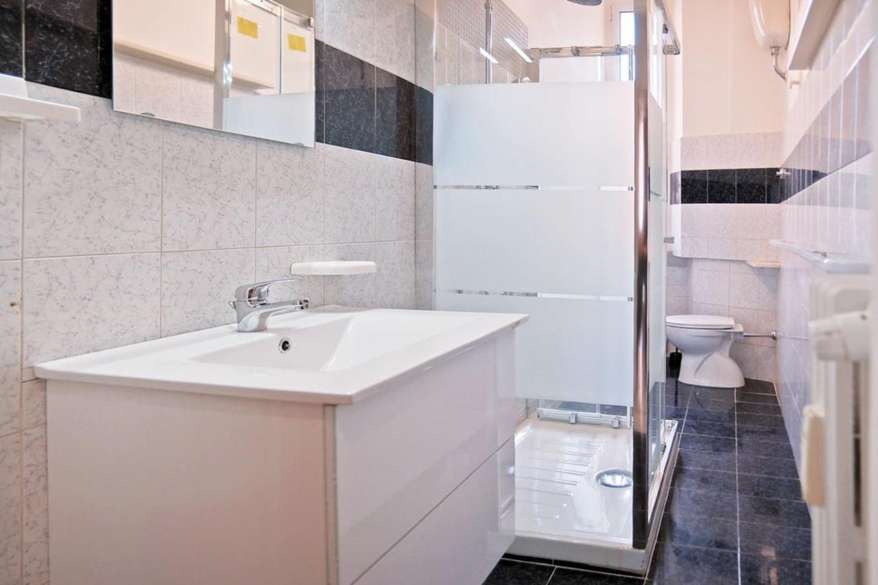 Guardabassi Collection - Vatican White By Varental Appartamento Roma
