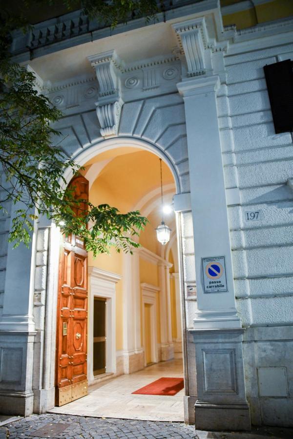 Saint Peter House Germanico * Rome