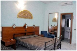 Farini Hotel