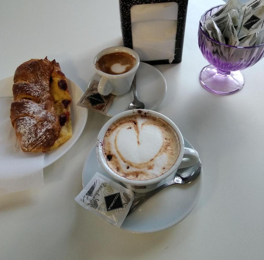 Gasthuis Nice Rome Holiday 4*