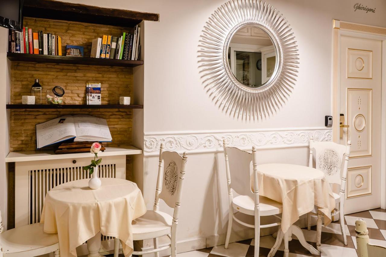 Del Sole-roma Piazza Di Spagna Ripetta Guest house