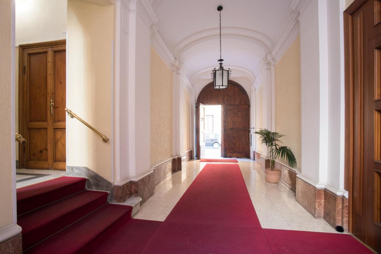 Domus Romantica Maison d'hôtes Rome