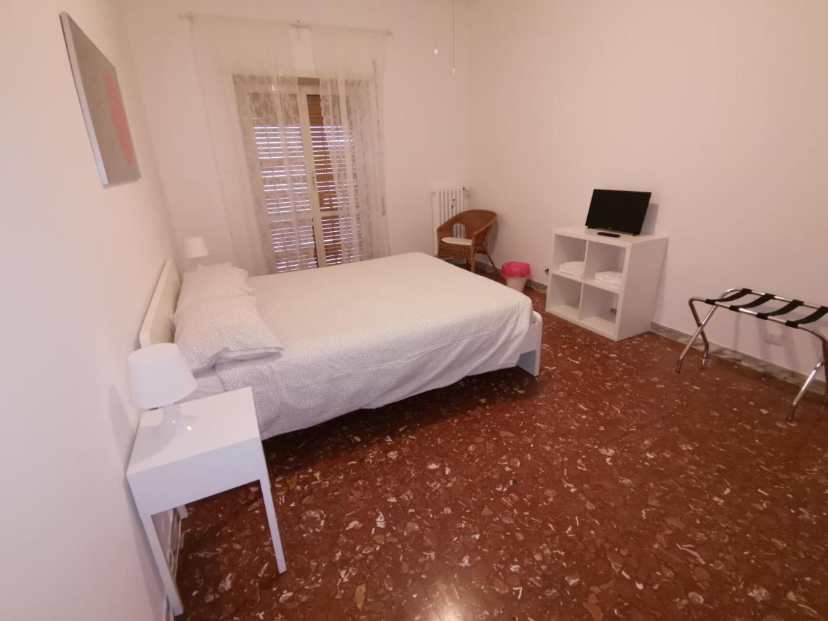 Vatican House Monti Di Creta Rome