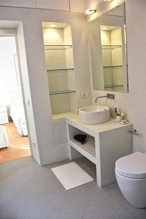 Apartment Piazza Di Spagna - - Family Rome