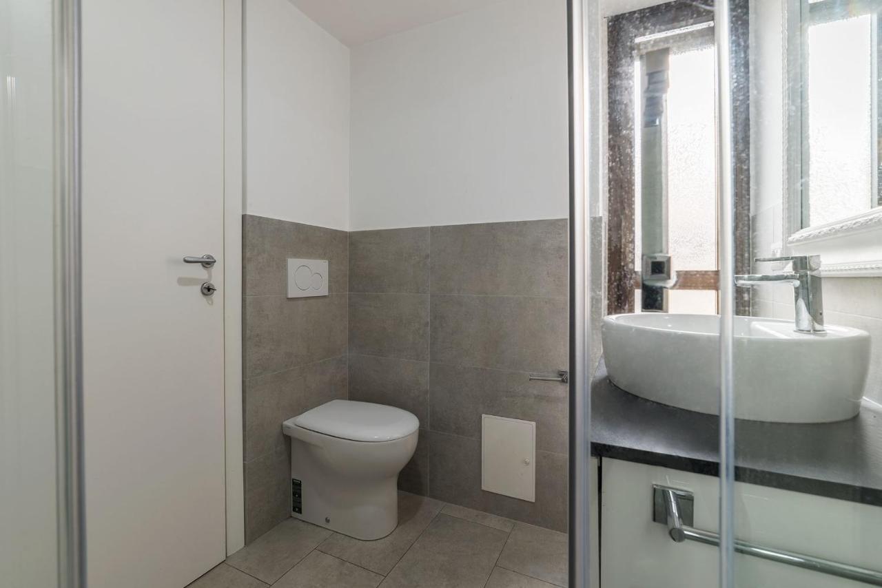 Sant'angelo Modern Apartment Rome