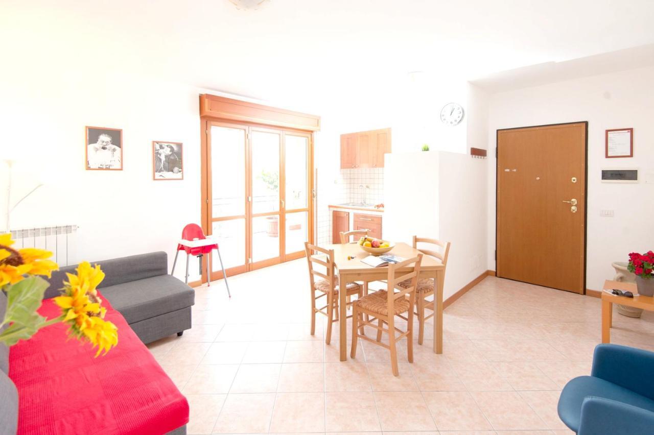 Via Alberto Lupo Apartment Rome