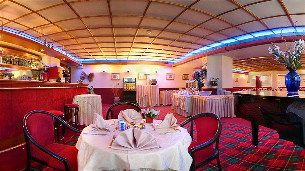 Pineta Palace Hotel 4*