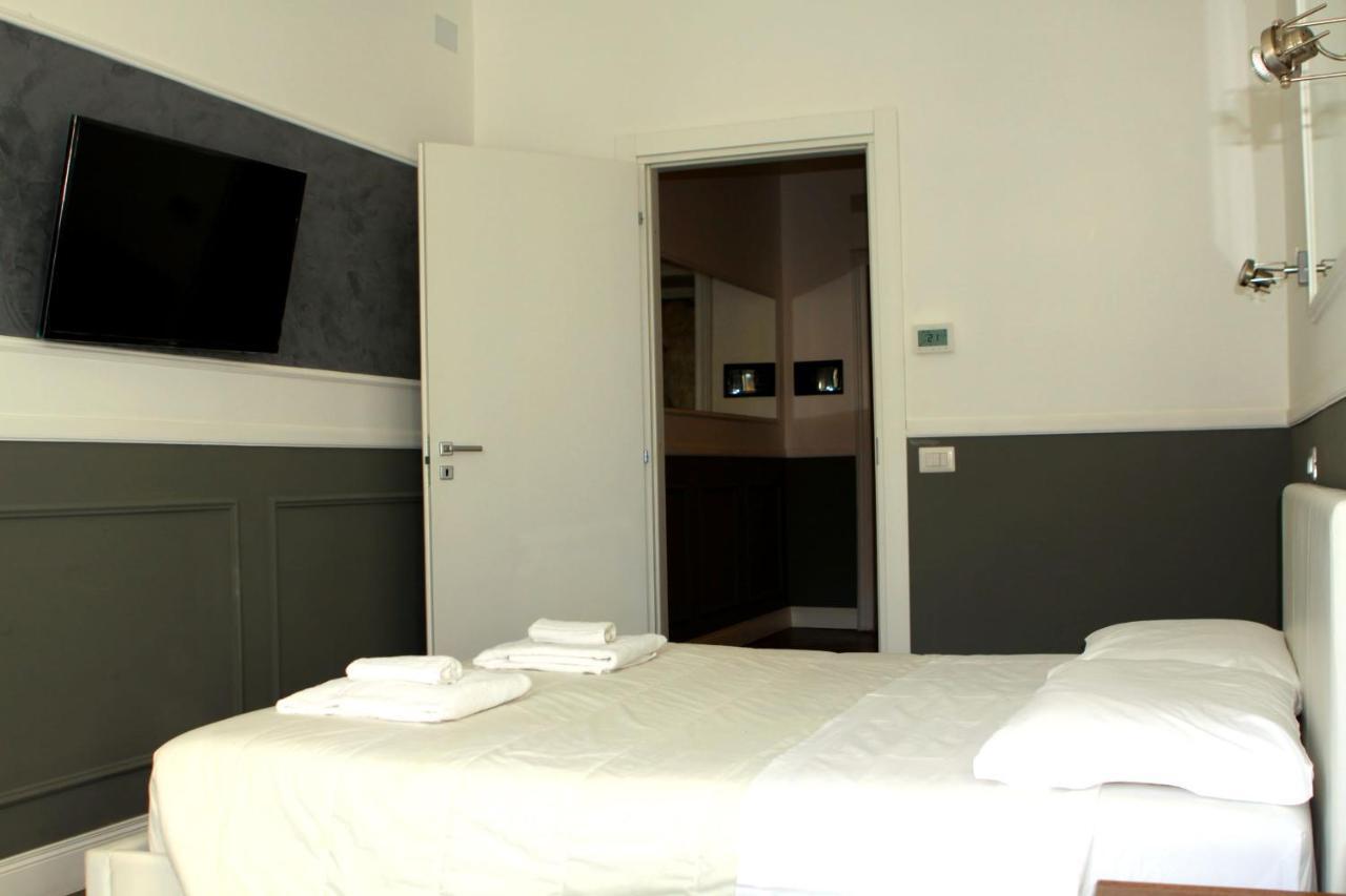 Coolhouse At Colosseo Apartment *