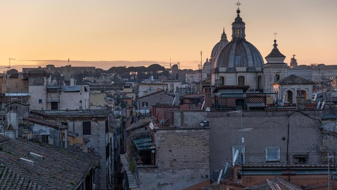 Antica Dimora Delle Cinque Lune Hotel