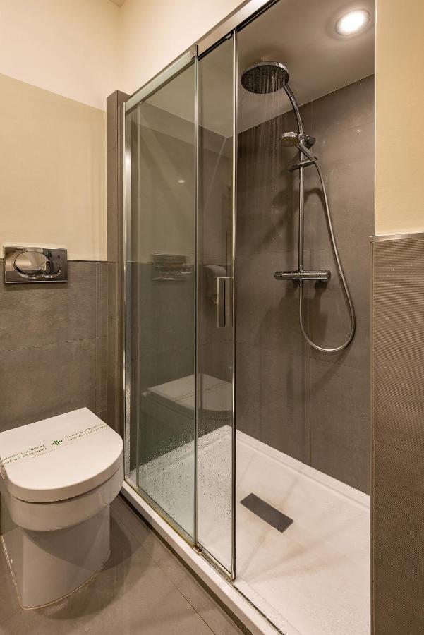 Guest house Tula 2*