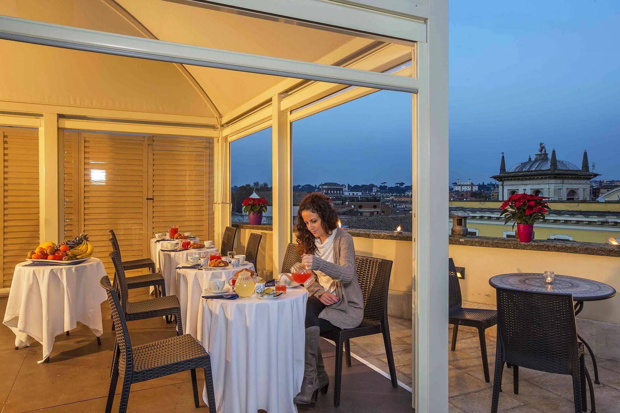 Hotel Antica Dimora Delle Cinque Lune 3*