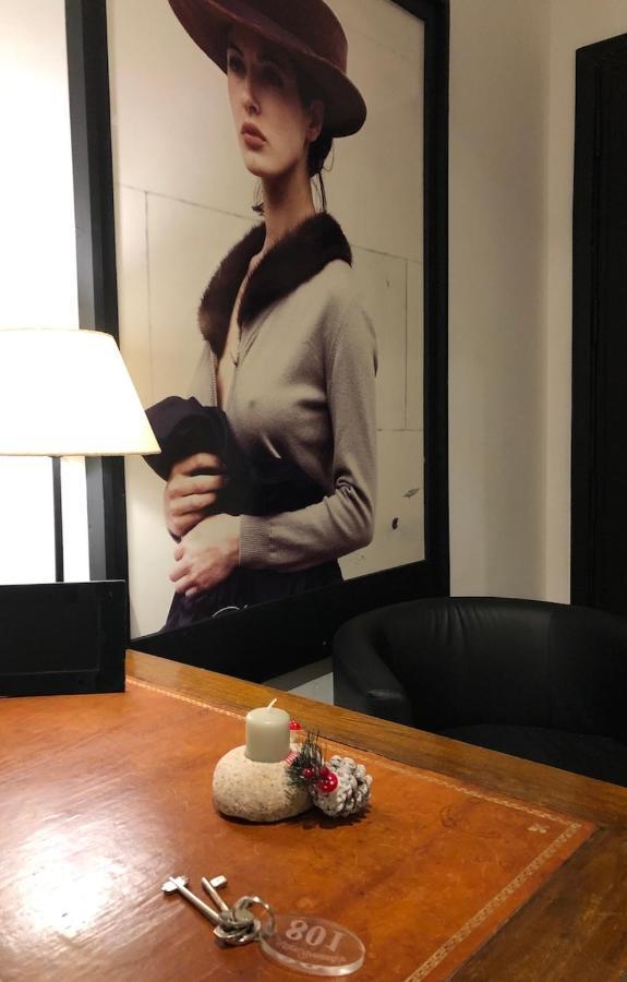 Couette-café Atticoromantica 2*