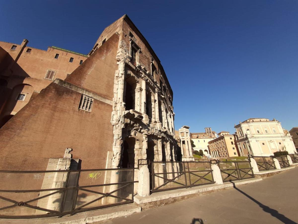 Foro Luxury 3* Roma
