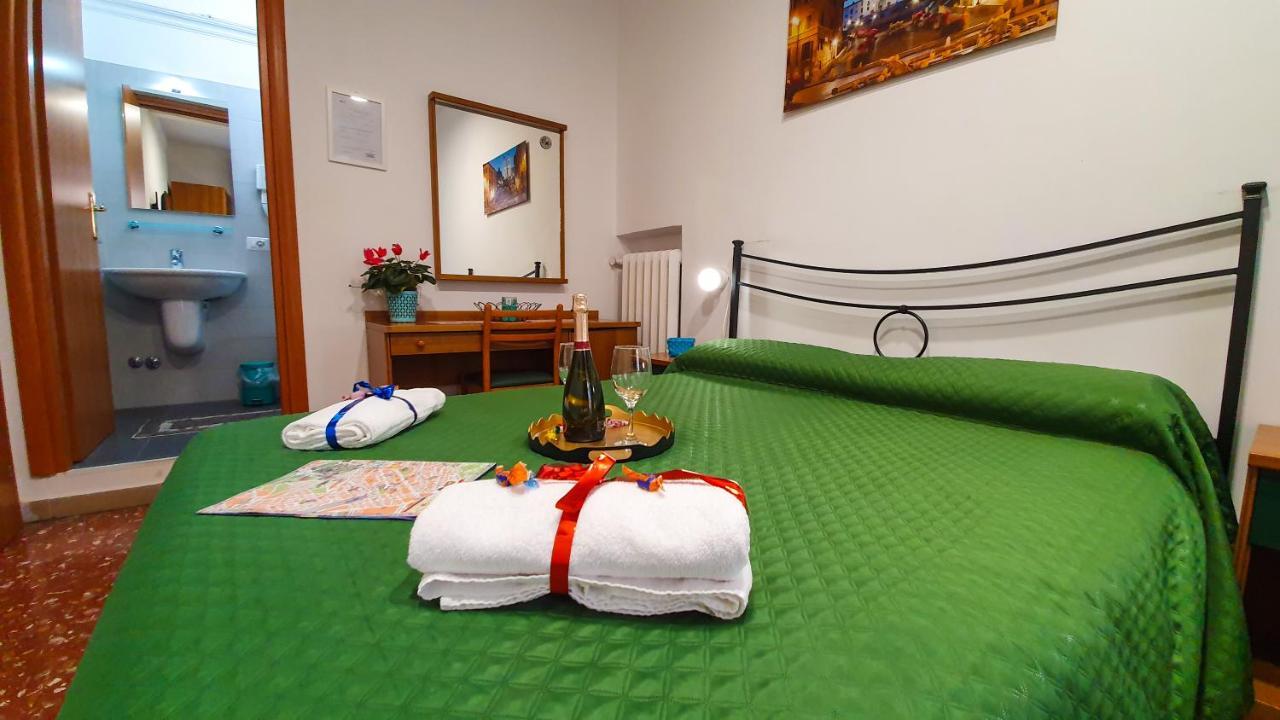 Gasthuis A Casa Simpatia - A Richiesta Parcheggio Gratuito !