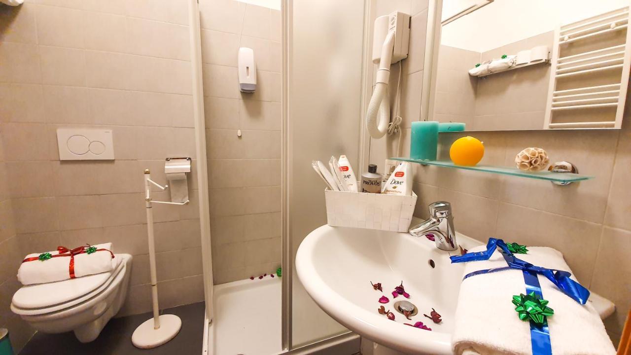 Gasthuis A Casa Simpatia - A Richiesta Parcheggio Gratuito !