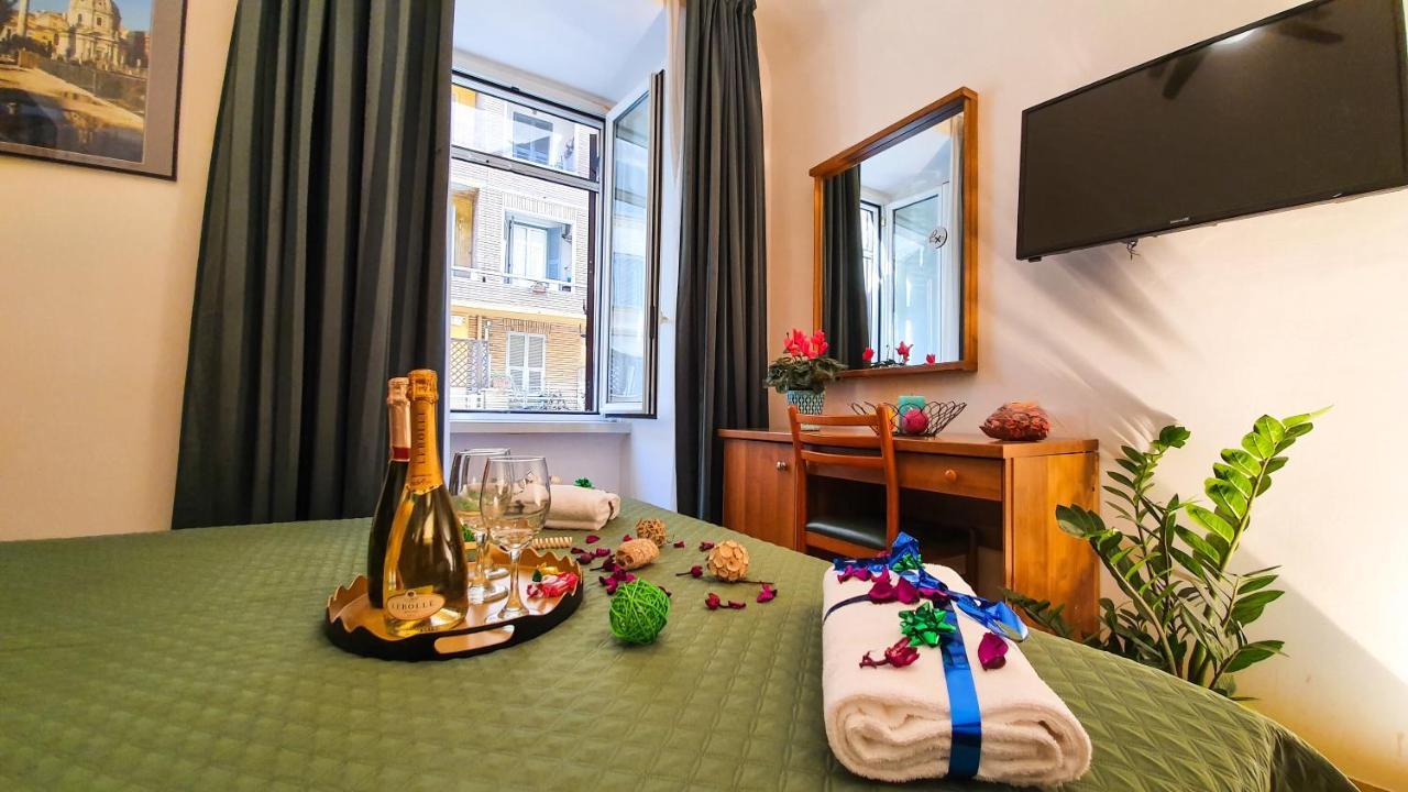 Gasthuis A Casa Simpatia - A Richiesta Parcheggio Gratuito ! 2*
