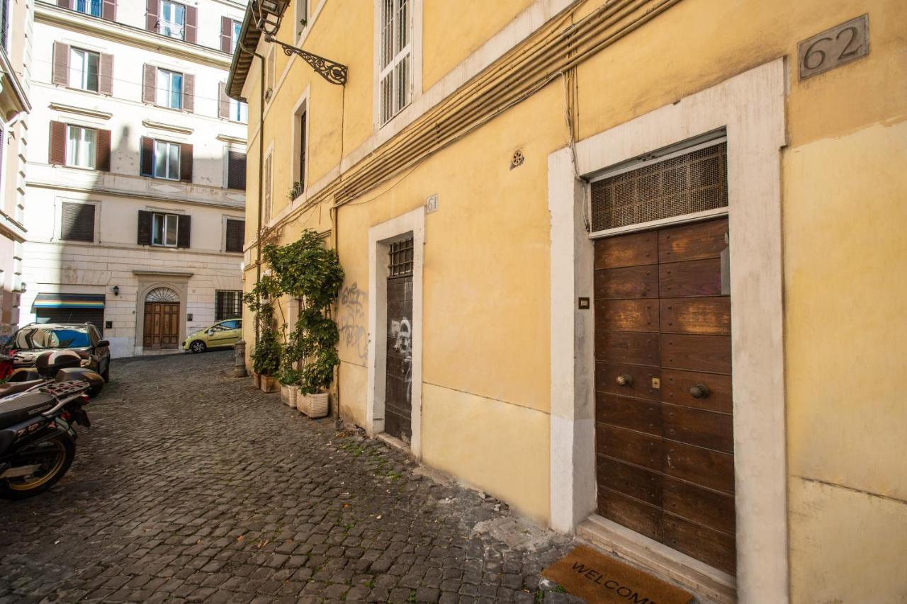 4c Colosseo Holidays Appartement *