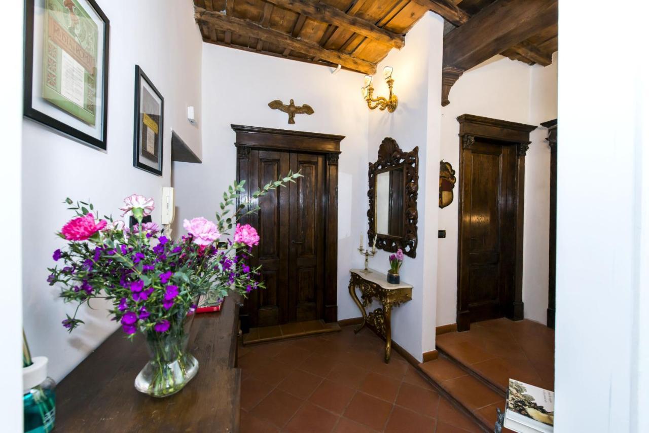 Vicolo Dell'aquila Roma