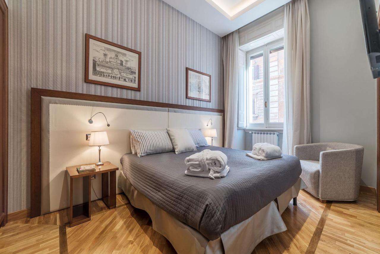 Apartment 900 *