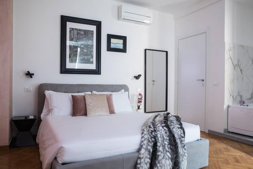 Pink Intimate Jacuzzi Trastevere - Collection Apartment Rome