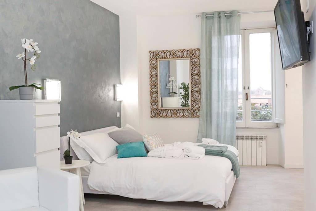 White Panoramic Jacuzzi Trastevere - Collection Apartment