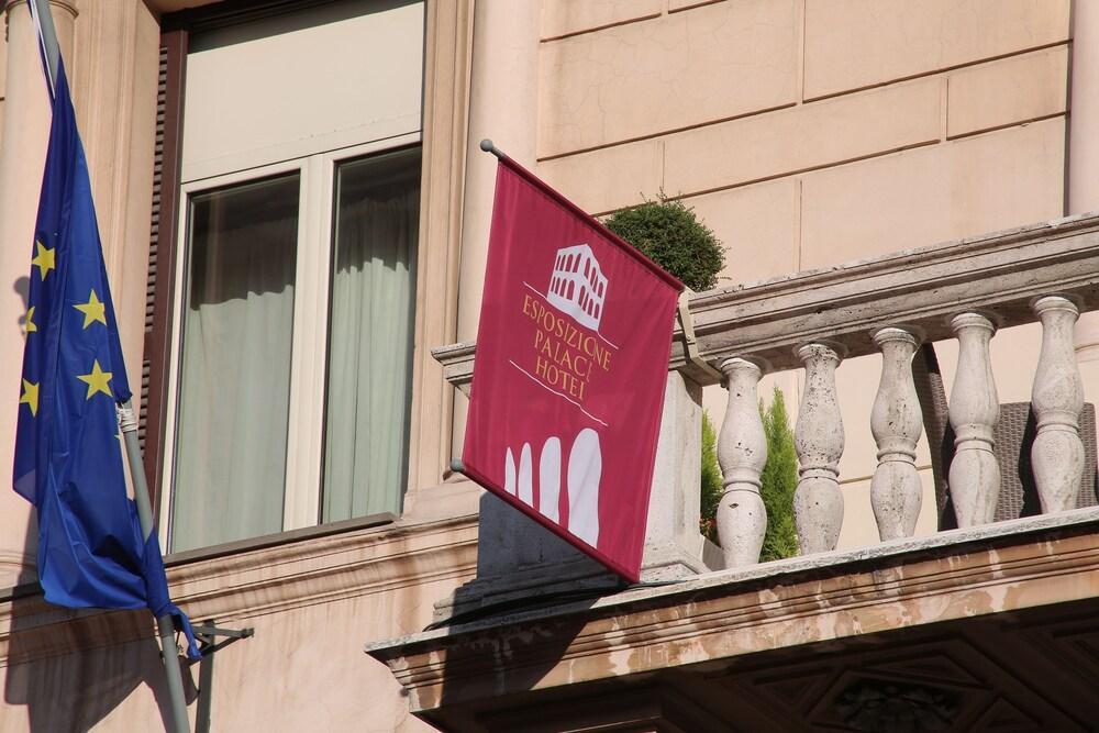 Esposizione Palace 2* Rome