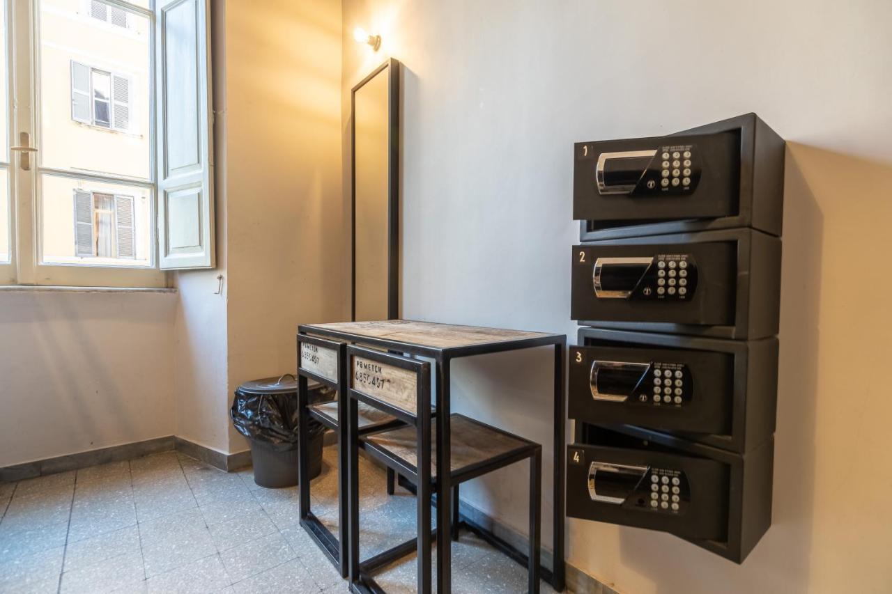 Hostel Yellowsquare Rome