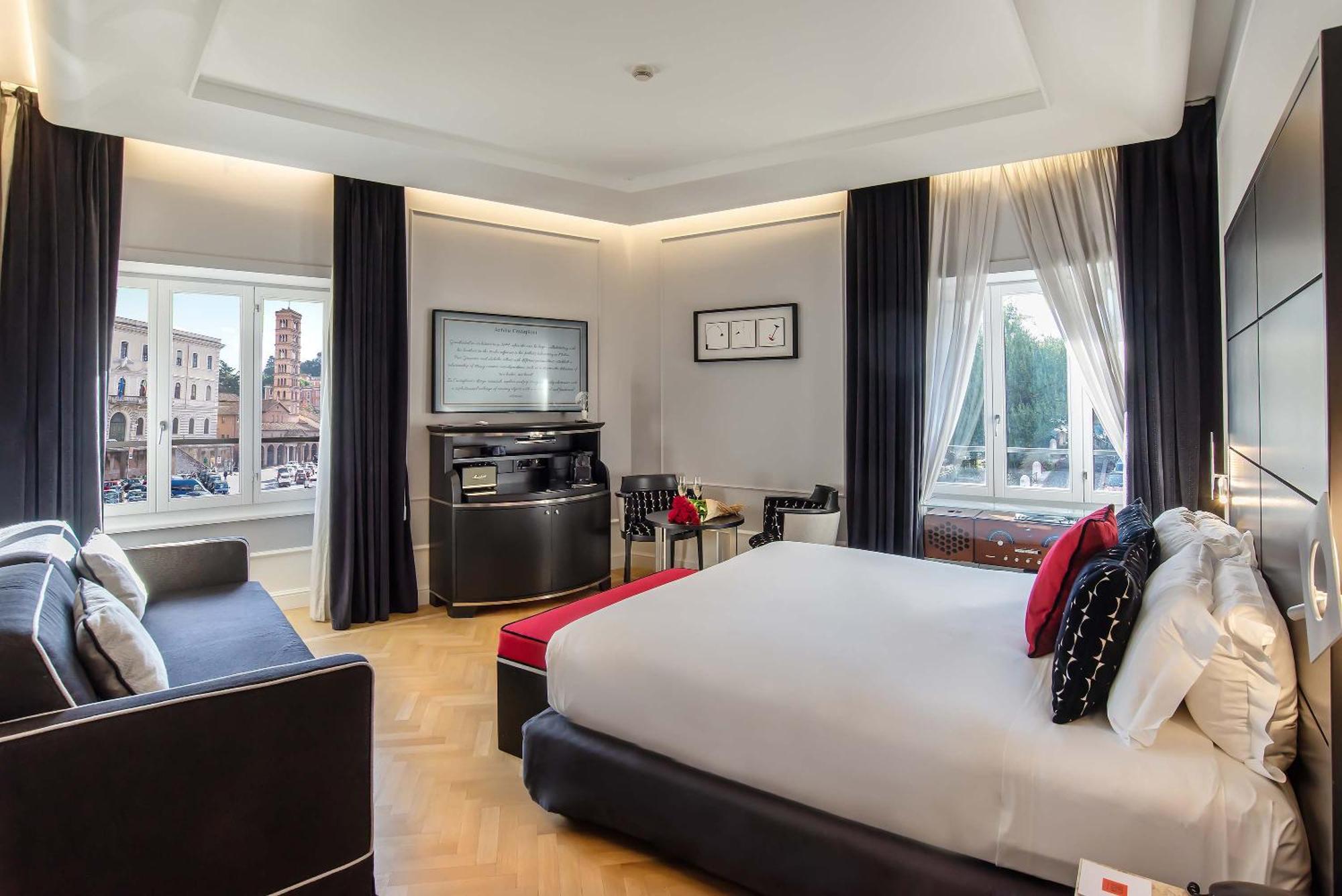 Top Hotels in Colosseum, Rome You Can't Miss